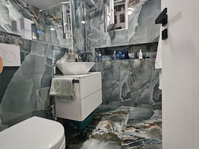 Apartament vânzări în Romani, Hunedoara