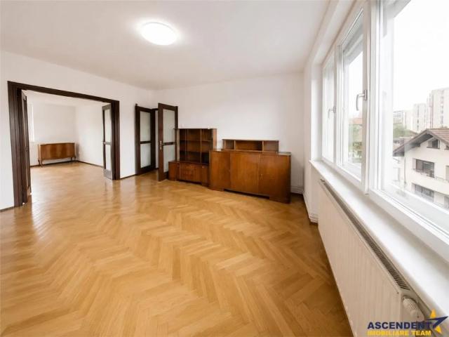 Apartament închirieri în Centrul istoric (Cetatea), Brașov