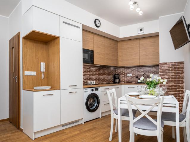 Kawalerka do wynajęcia w Warszawa, Mazowieckie