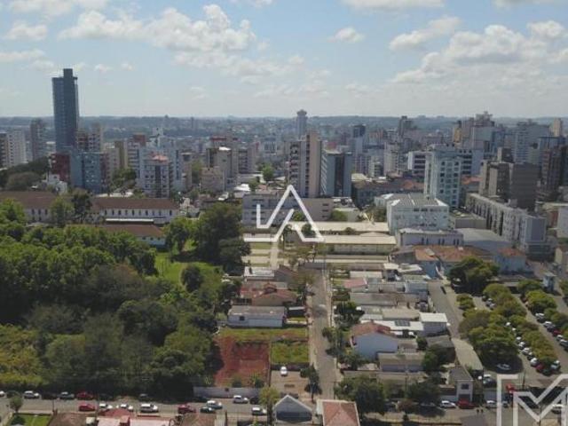 Apartamento venda em Região Geográfica Imediata de Passo Fundo, Passo Fundo