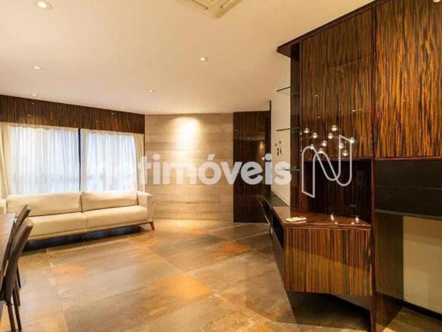 Apartamento venda em Região Geográfica Imediata do Distrito Federal, Região Integrada de Desenvolvimento do Distrito Federal e Entorno