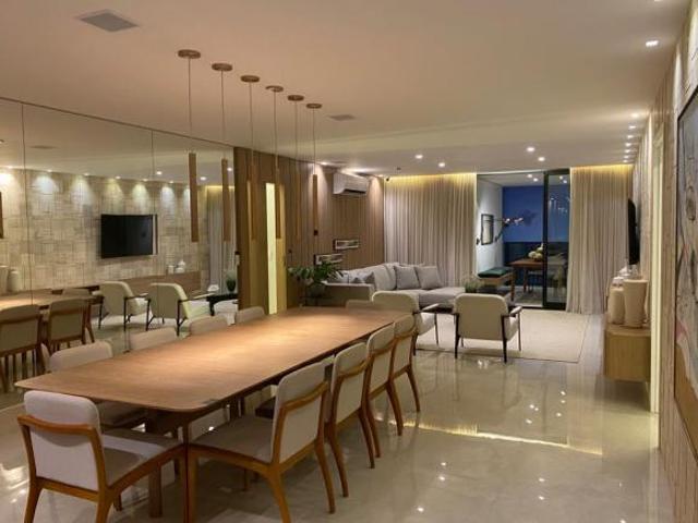 Apartamento venda em Região Geográfica Imediata do Distrito Federal, Região Integrada de Desenvolvimento do Distrito Federal e Entorno
