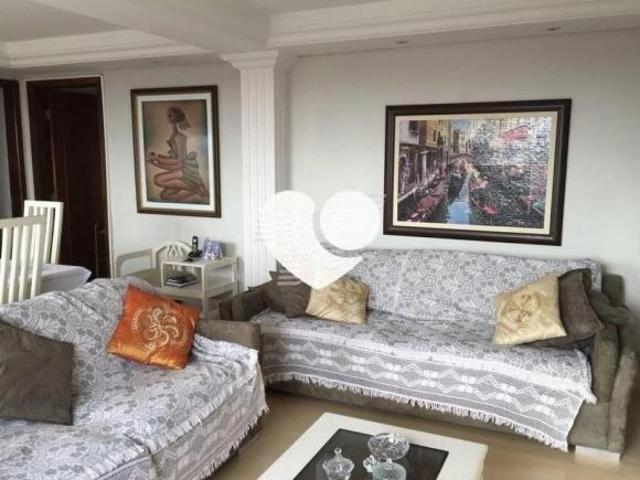 Apartamento venda em Região Geográfica Imediata de Curitiba, Região Metropolitana de Curitiba