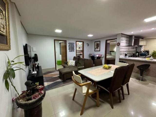 Apartamento venda em Região Geográfica Imediata do Distrito Federal, Região Integrada de Desenvolvimento do Distrito Federal e Entorno