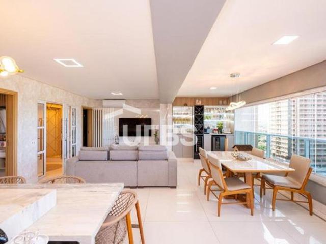 Apartamento venda em Região Geográfica Imediata de Goiânia, Goiânia
