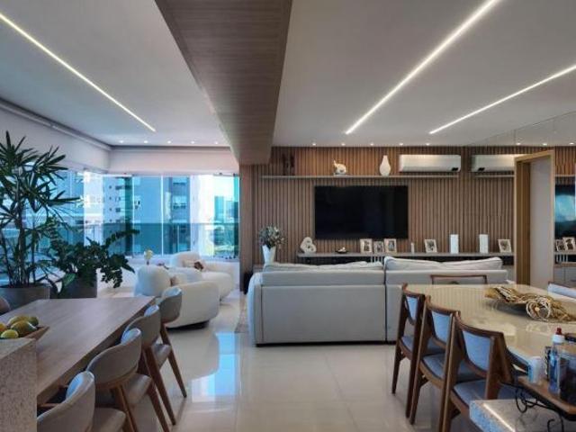 Apartamento venda em Região Geográfica Imediata de Goiânia, Goiânia