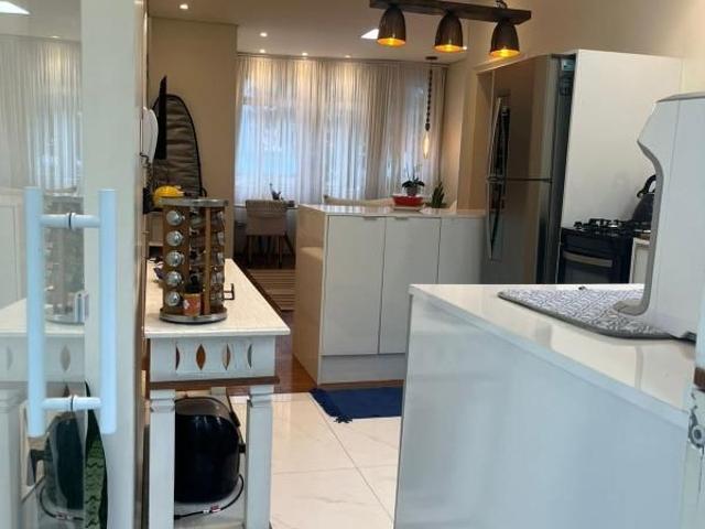 Apartamento aluguel em Região Imediata de Santos, Região Metropolitana da Baixada Santista