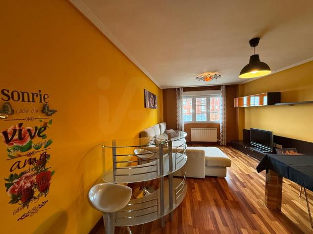 Piso en venta en Navatejera, Villaquilambre