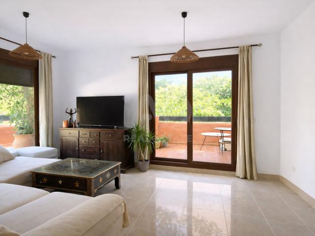 Apartamento en venta en Alcazaba Beach, Costa del Sol Occidental