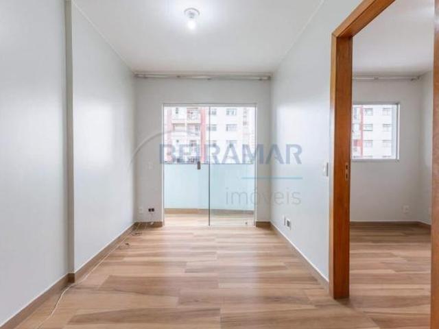 Apartamento venda em Região Geográfica Imediata do Distrito Federal, Região Integrada de Desenvolvimento do Distrito Federal e Entorno