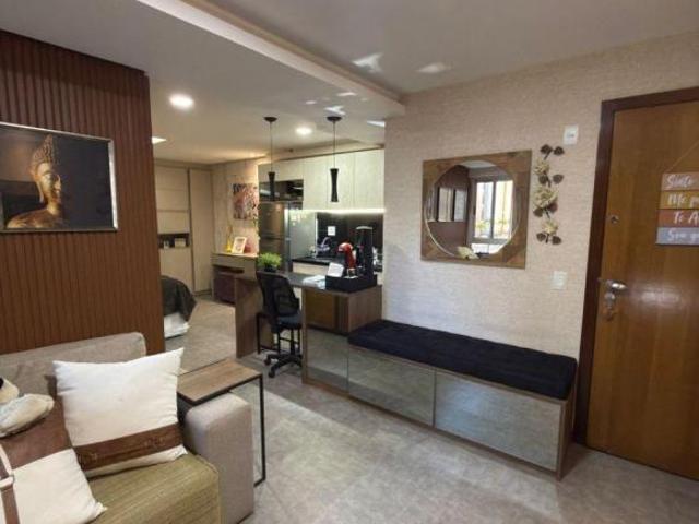 Apartamento venda em Região Geográfica Imediata do Distrito Federal, Região Integrada de Desenvolvimento do Distrito Federal e Entorno