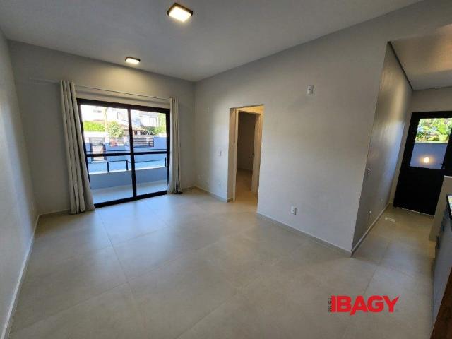 Apartamento aluguel em Cachoeira do Bom Jesus, Florianópolis