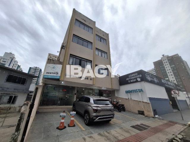 Apartamento aluguel em Região Geográfica Imediata de Florianópolis, São José