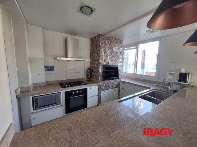 Apartamento aluguel em Região Geográfica Imediata de Florianópolis, Desterro