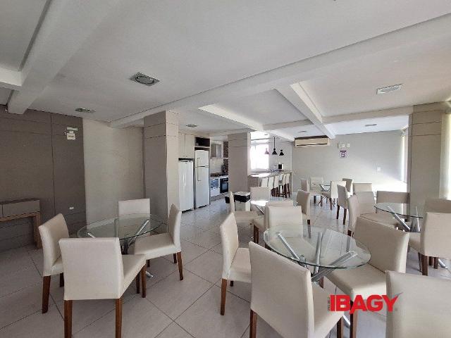 Apartamento aluguel em Região Geográfica Imediata de Florianópolis, Desterro