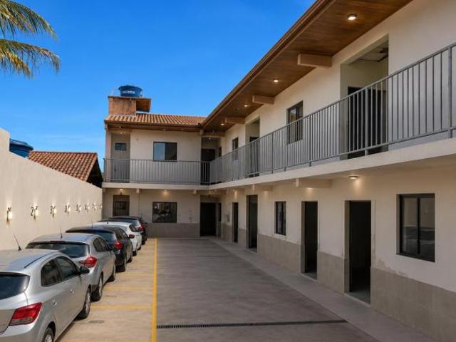 Apartamento venda em Região Geográfica Imediata do Distrito Federal, Região Integrada de Desenvolvimento do Distrito Federal e Entorno