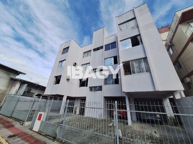 Apartamento aluguel em Região Geográfica Imediata de Florianópolis, São José