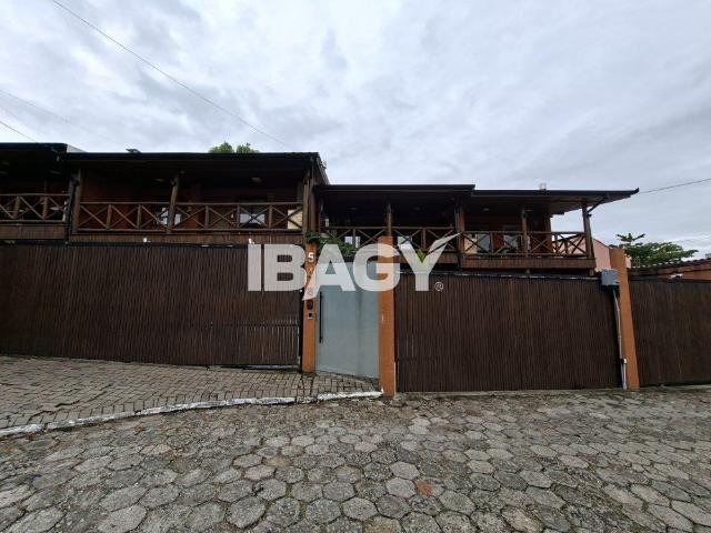 Apartamento aluguel em Região Geográfica Imediata de Florianópolis, Desterro