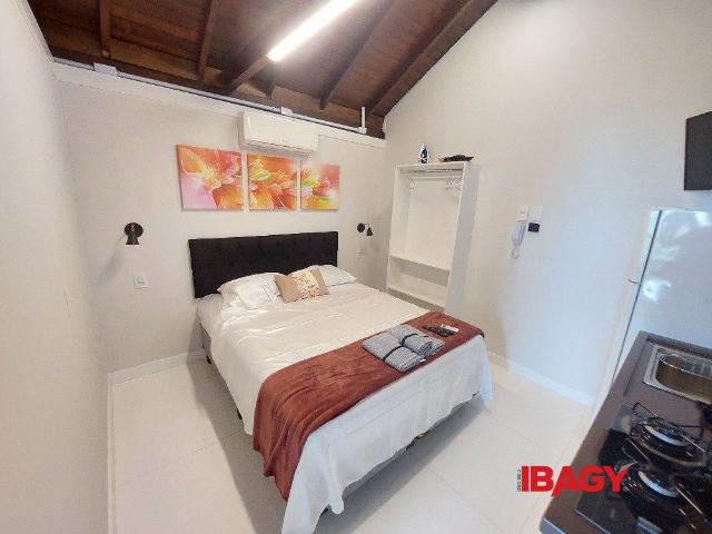 Apartamento aluguel em Região Geográfica Imediata de Florianópolis, Desterro