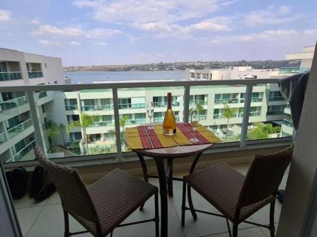 Apartamento venda em Condomínio Brisas do Lago, Plano Piloto