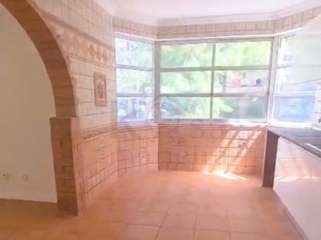 Apartamento venda em Tapada das Mercês, Sintra
