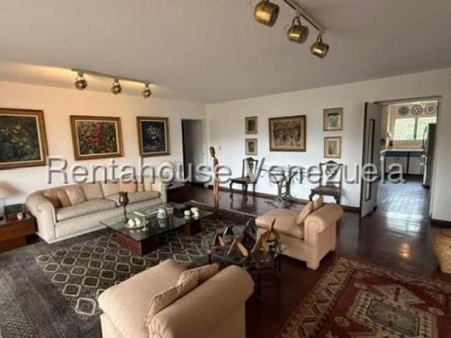 Apartamento en venta en Los Naranjos, Caracas