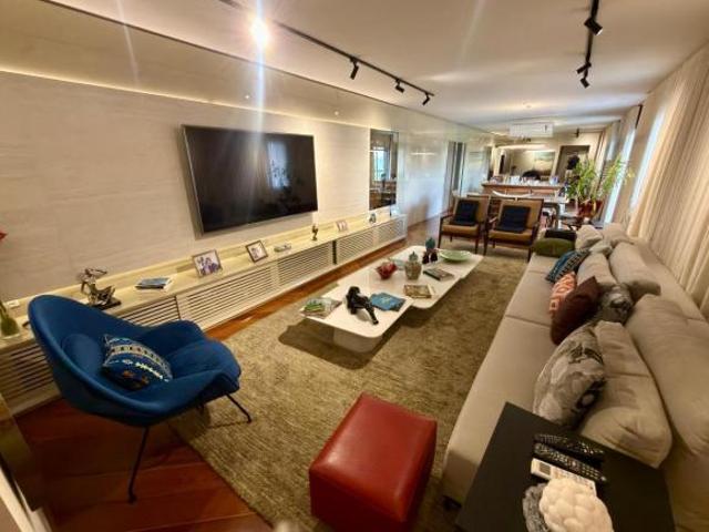 Apartamento venda em Região Geográfica Imediata de Belo Horizonte, Região Metropolitana de Belo Horizonte