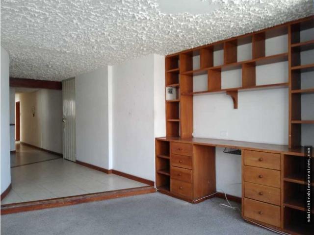Apartamento en arriendo en Arboleda, Manizales