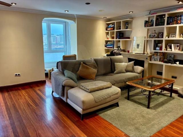 Piso en venta en Altzaga, Erandio