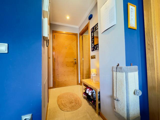 Piso en venta en Ares, Ferrol