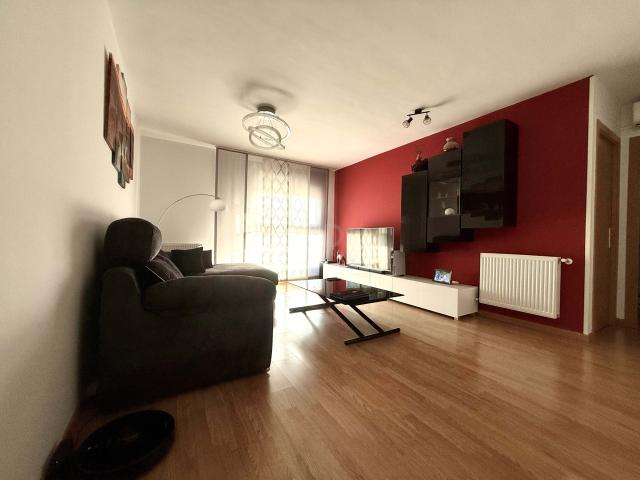 Piso en venta en Los Hueros, Villalbilla