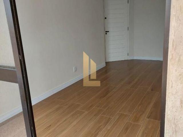Apartamento venda em Região Imediata de São José dos Campos, Região Metropolitana do Vale do Paraíba e Litoral Norte