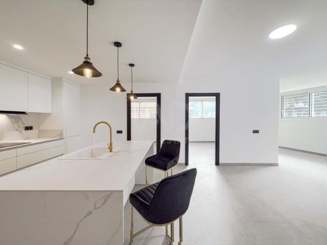 Apartamento en venta en Sant Joan, Garraf