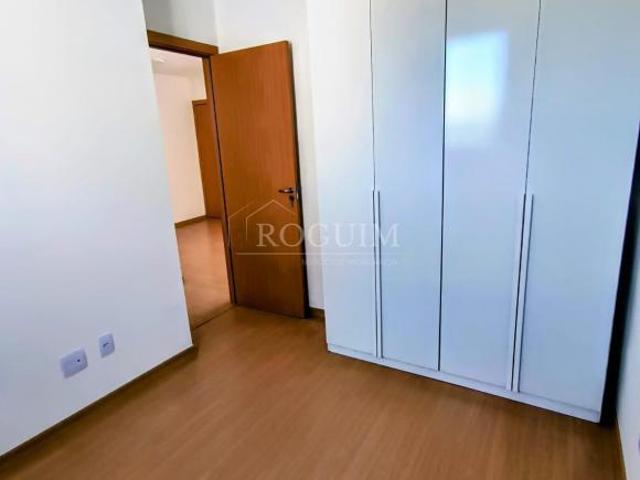 Apartamento venda em Região Imediata de São José dos Campos, Região Metropolitana do Vale do Paraíba e Litoral Norte