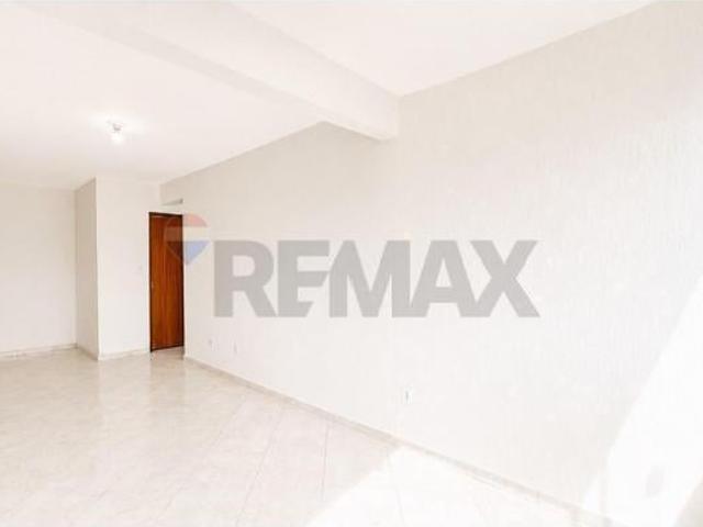 Apartamento venda em Região Geográfica Imediata do Distrito Federal, Região Integrada de Desenvolvimento do Distrito Federal e Entorno