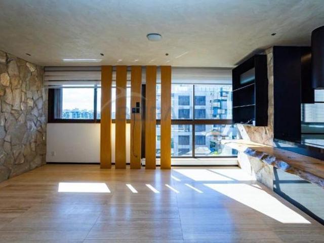 Apartamento venda em Região Geográfica Imediata do Distrito Federal, Região Integrada de Desenvolvimento do Distrito Federal e Entorno