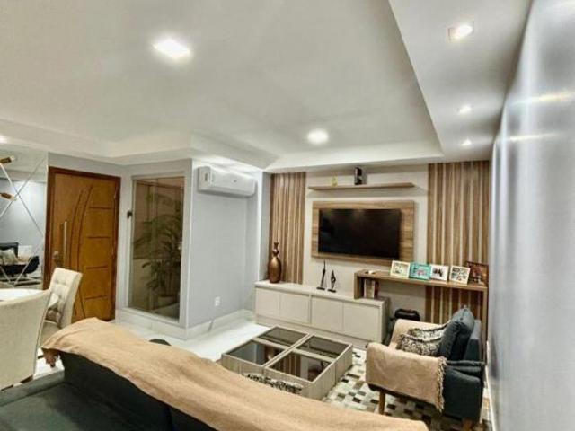 Apartamento venda em Região Geográfica Imediata do Distrito Federal, Região Integrada de Desenvolvimento do Distrito Federal e Entorno