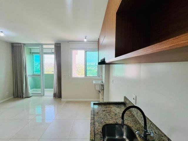 Apartamento venda em Região Geográfica Imediata do Distrito Federal, Região Integrada de Desenvolvimento do Distrito Federal e Entorno