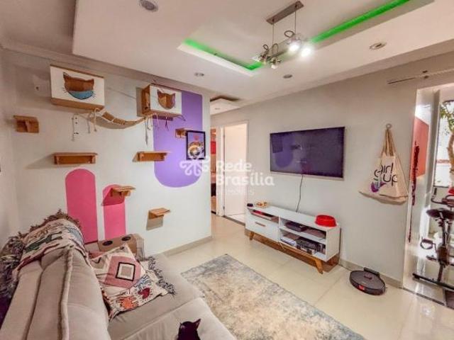 Apartamento venda em Região Geográfica Imediata do Distrito Federal, Região Integrada de Desenvolvimento do Distrito Federal e Entorno