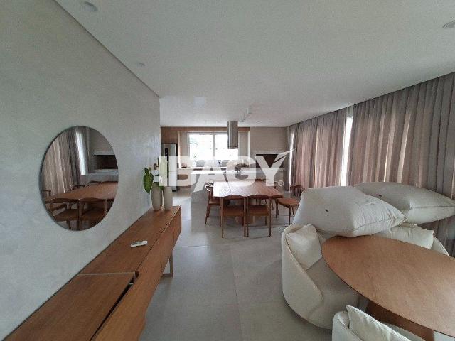 Apartamento aluguel em Região Geográfica Imediata de Florianópolis, Desterro