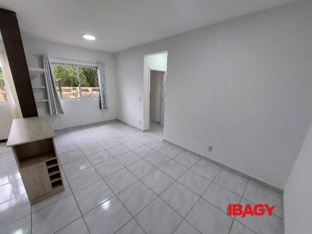 Apartamento aluguel em Região Geográfica Imediata de Florianópolis, Palhoça