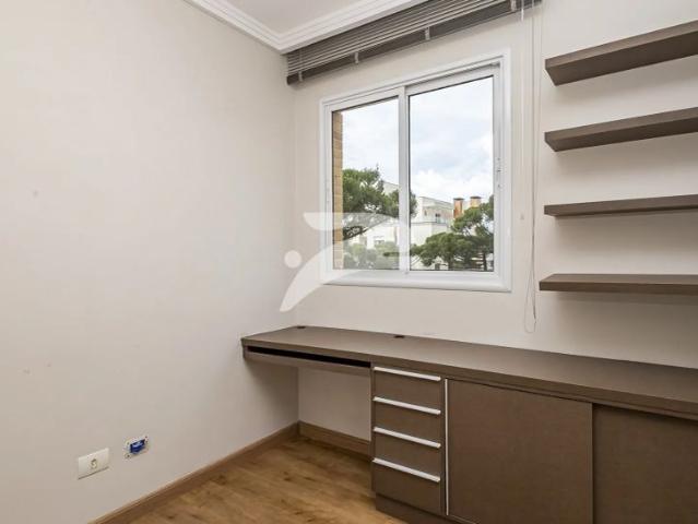 Apartamento aluguel em Região Geográfica Imediata de Curitiba, Região Metropolitana de Curitiba