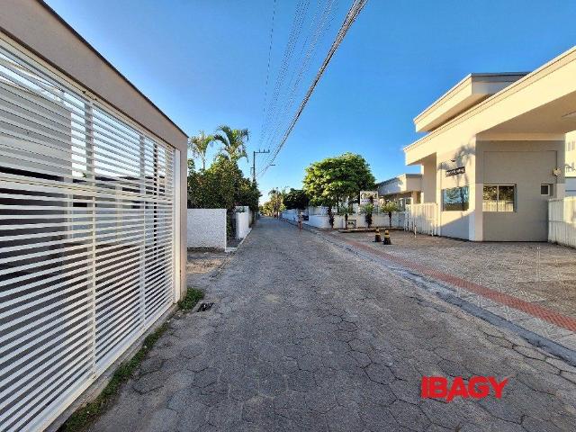 Apartamento aluguel em Região Geográfica Imediata de Florianópolis, Palhoça