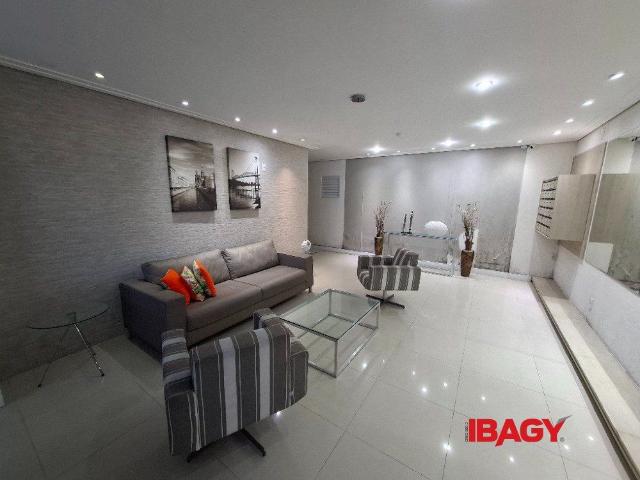 Apartamento aluguel em Região Geográfica Imediata de Florianópolis, São José