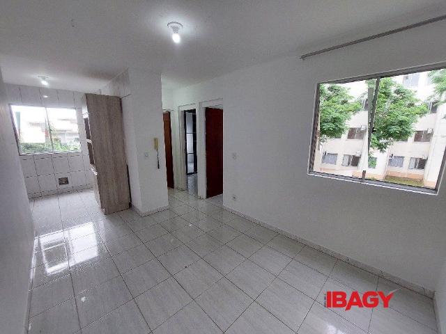Apartamento aluguel em Região Geográfica Imediata de Florianópolis, Biguaçu