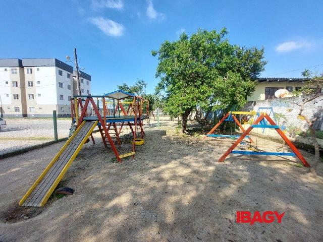 Apartamento aluguel em Região Geográfica Imediata de Florianópolis, Biguaçu