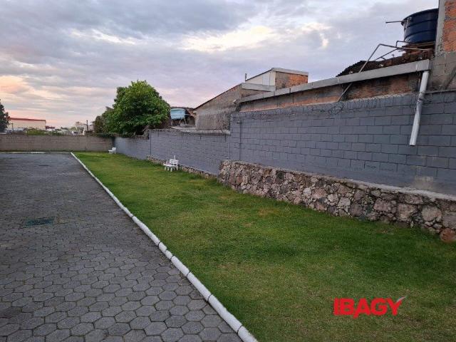 Apartamento aluguel em Região Geográfica Imediata de Florianópolis, Biguaçu