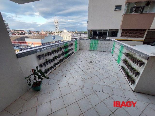 Apartamento aluguel em Região Geográfica Imediata de Florianópolis, São José