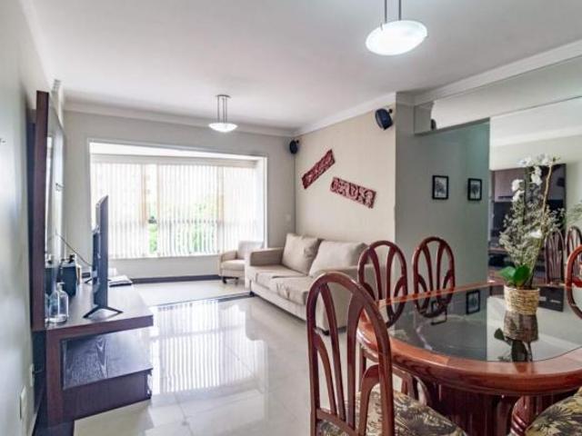 Apartamento venda em Região Geográfica Imediata do Distrito Federal, Região Integrada de Desenvolvimento do Distrito Federal e Entorno