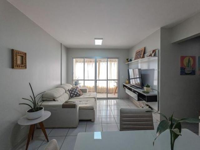 Apartamento venda em Região Geográfica Imediata do Distrito Federal, Região Integrada de Desenvolvimento do Distrito Federal e Entorno